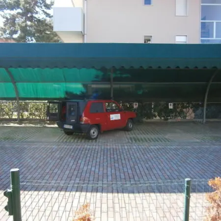 In 24602 Apartment